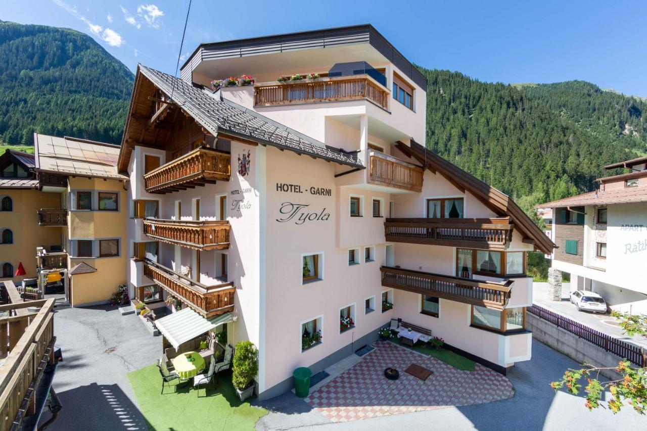 Hotel Garni Tyola Ischgl Esterno foto